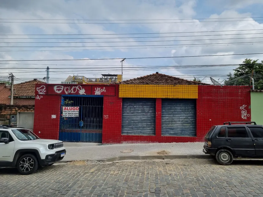 Foto 1 de Imóvel Comercial com 3 Quartos à venda, 300m² em Vila do Tinguá, Queimados