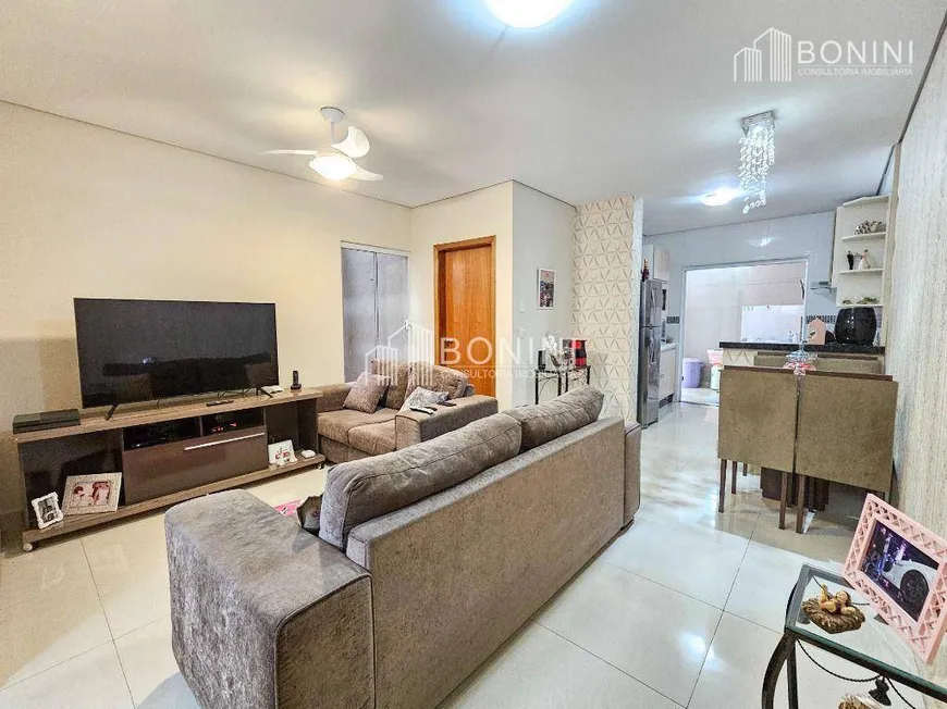 Foto 1 de Apartamento com 2 Quartos à venda, 75m² em Parque São Jerônimo, Americana