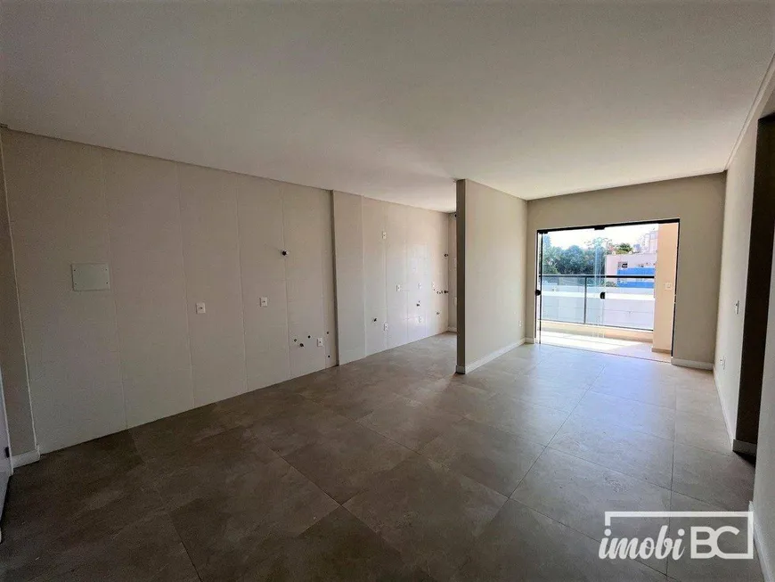 Foto 1 de Apartamento com 3 Quartos à venda, 82m² em Nacoes, Balneário Camboriú