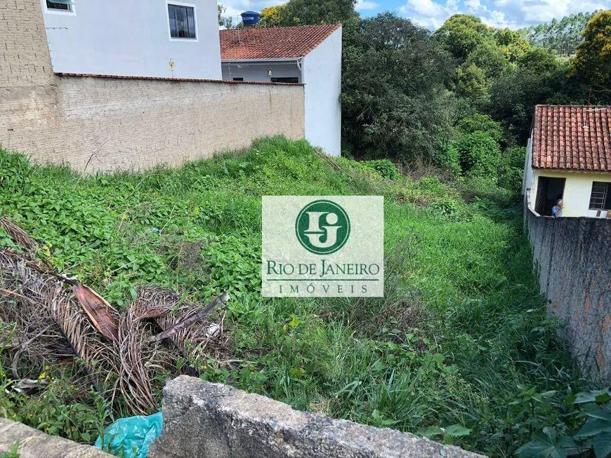 Foto 1 de Lote/Terreno à venda, 275m² em Estância São José, Poços de Caldas