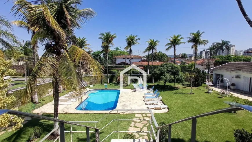 Foto 1 de Casa com 7 Quartos à venda, 452m² em Jardim Virgínia , Guarujá
