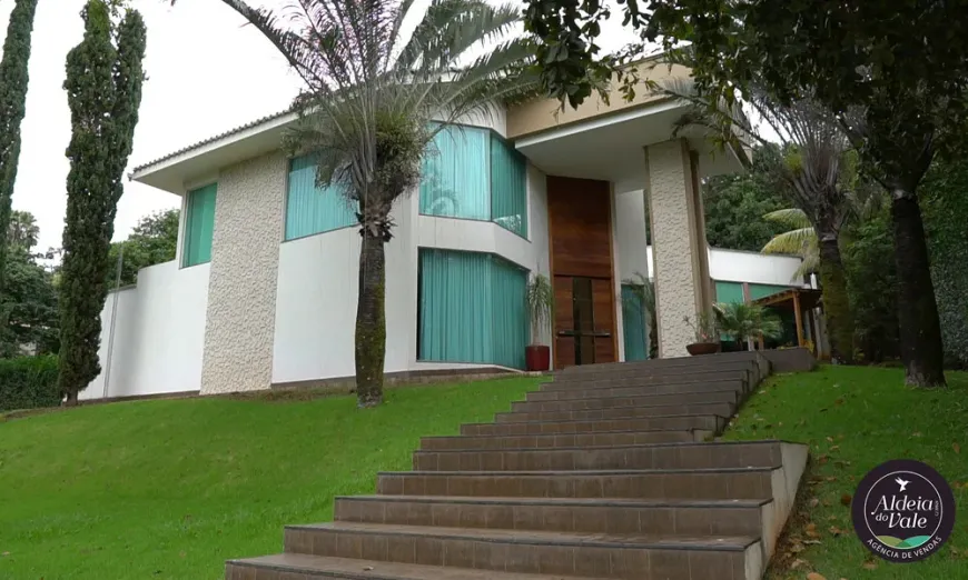 Foto 1 de Sobrado com 4 Quartos à venda, 524m² em Residencial Aldeia do Vale, Goiânia