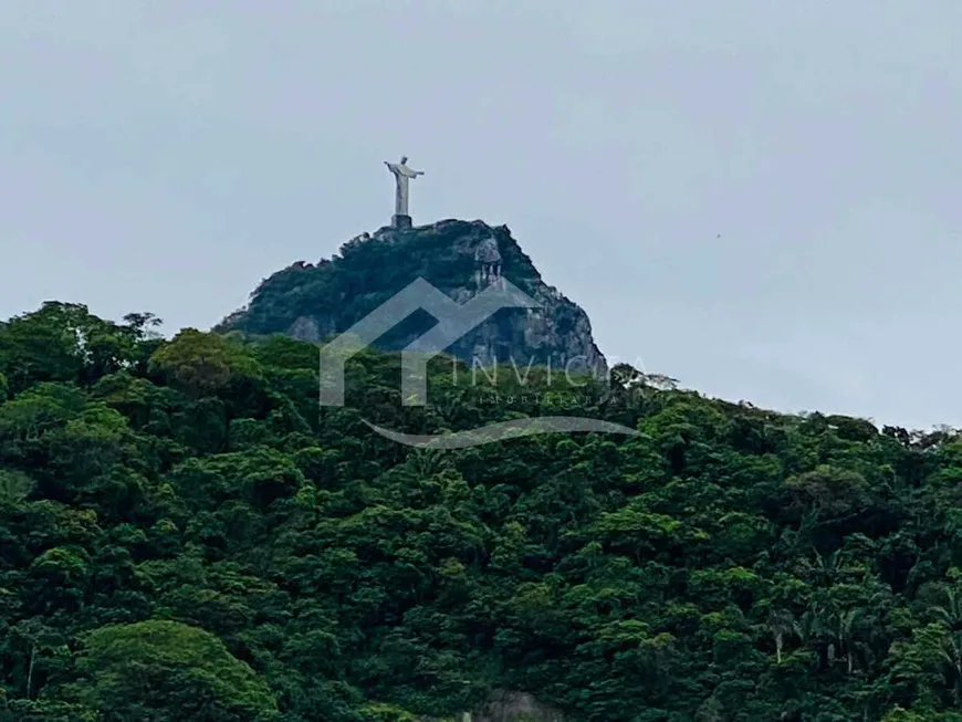 Foto 1 de Apartamento com 2 Quartos à venda, 65m² em Copacabana, Rio de Janeiro