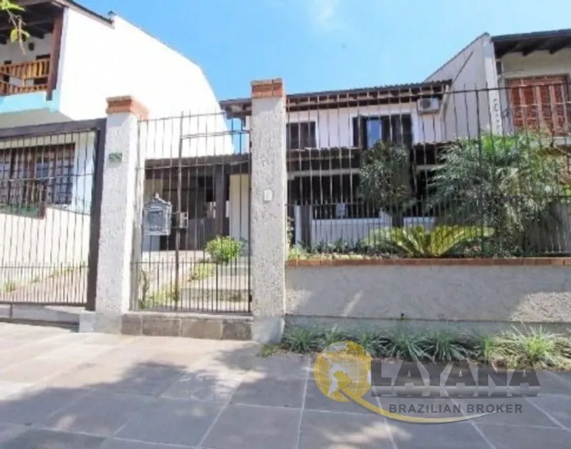 Foto 1 de Casa com 3 Quartos à venda, 200m² em Ipanema, Porto Alegre