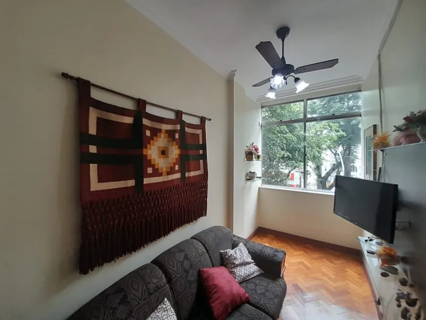 Foto 1 de Apartamento com 2 Quartos à venda, 65m² em Laranjeiras, Rio de Janeiro