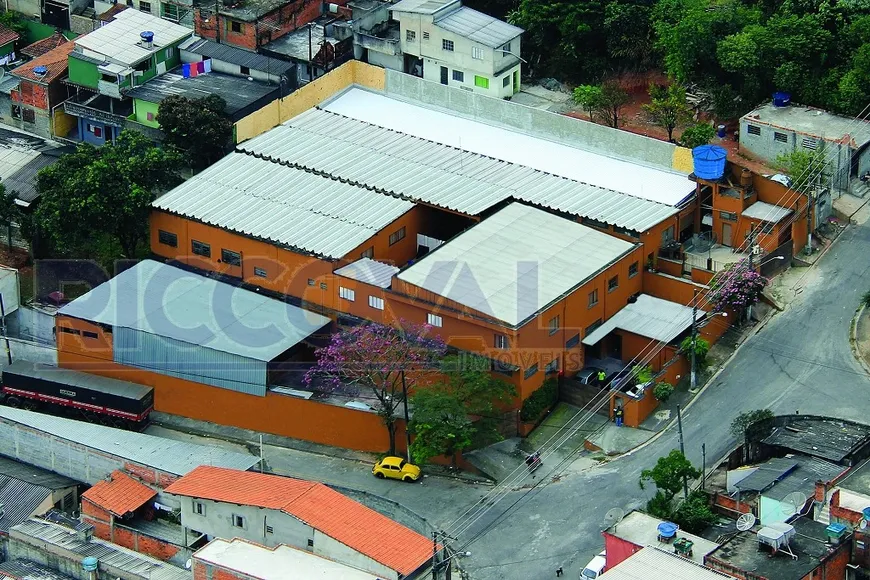 Foto 1 de Imóvel Comercial à venda, 2000m² em Jardim Cristino, Jandira