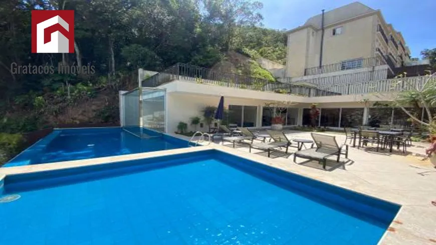 Foto 1 de Casa de Condomínio com 3 Quartos à venda, 131m² em Valparaiso, Petrópolis