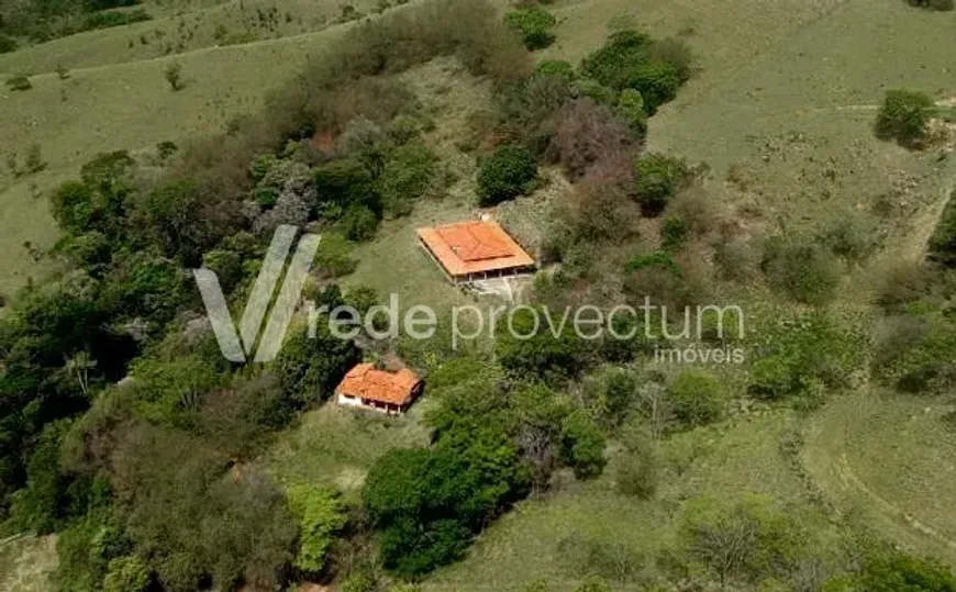 Foto 1 de Fazenda/Sítio com 4 Quartos à venda, 400m² em , Pedreira