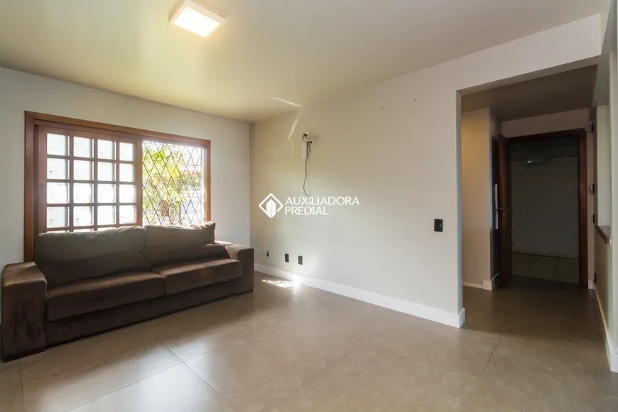 Foto 1 de Casa com 4 Quartos à venda, 320m² em Ipanema, Porto Alegre