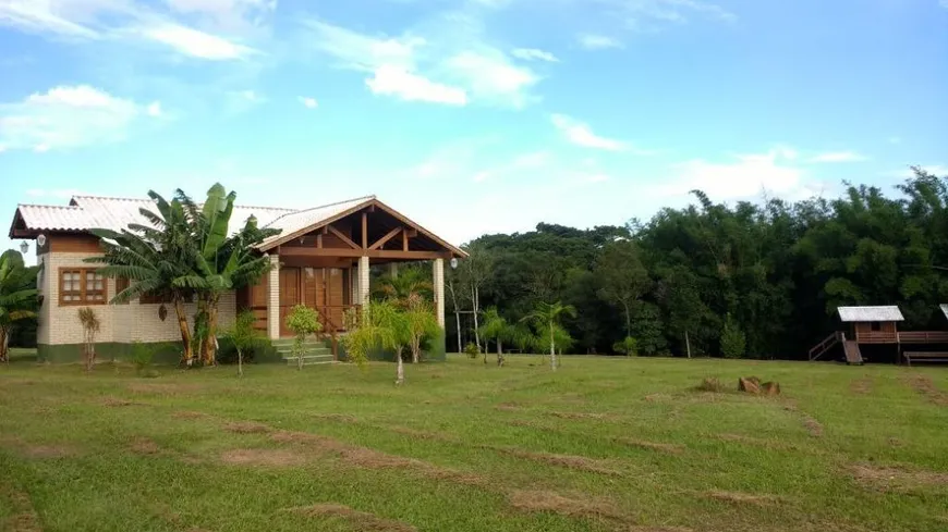 Foto 1 de Fazenda/Sítio com 2 Quartos à venda, 400m² em Estancia Grande, Viamão