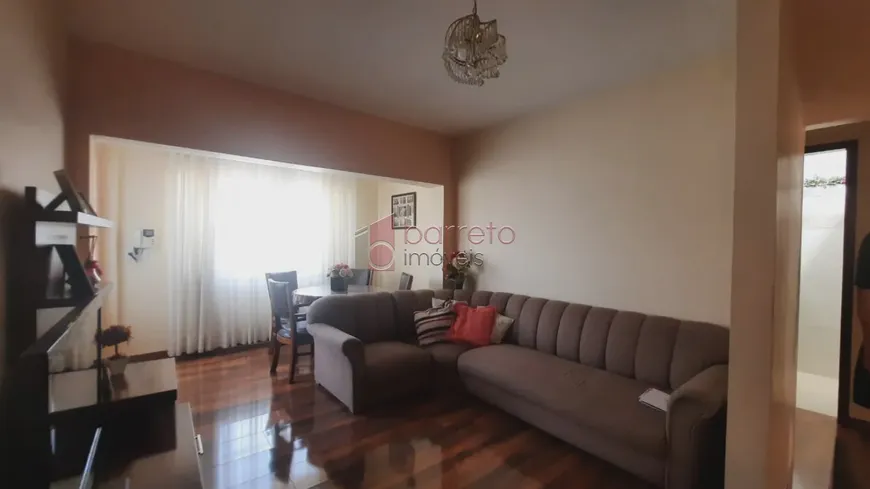 Foto 1 de Casa com 3 Quartos à venda, 314m² em Vila Salermo, Jundiaí