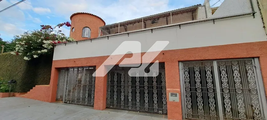 Foto 1 de Sobrado com 4 Quartos à venda, 253m² em Jardim Paraíso, Campinas