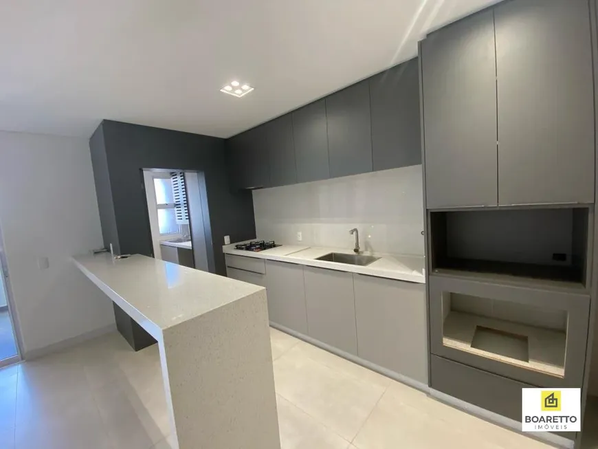 Foto 1 de Apartamento com 3 Quartos para alugar, 140m² em América, Joinville