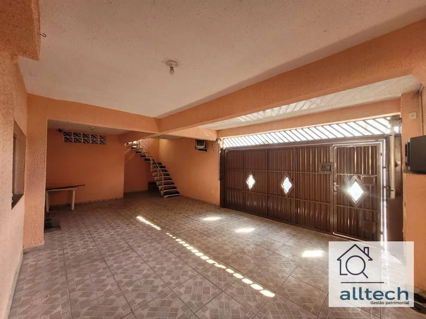 Foto 1 de Casa com 3 Quartos para alugar, 165m² em Vila Verde, São Paulo