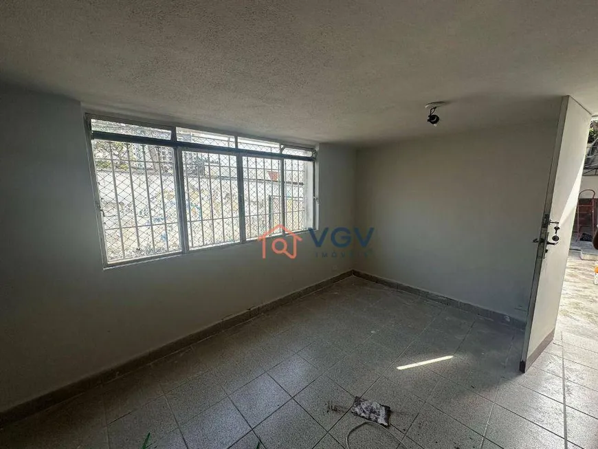 Foto 1 de Casa com 2 Quartos para alugar, 40m² em Vila Santa Catarina, São Paulo