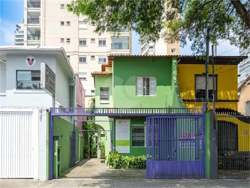 Foto 1 de Casa com 6 Quartos à venda, 263m² em Lapa, São Paulo