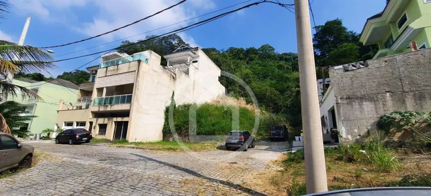 Foto 1 de Lote/Terreno à venda, 266m² em Taquara, Rio de Janeiro