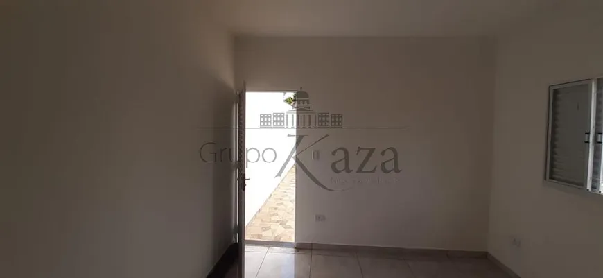 Foto 1 de Sobrado com 3 Quartos à venda, 150m² em Parque Industrial, São José dos Campos