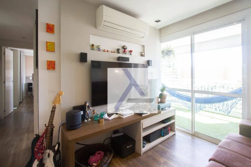 Foto 1 de Apartamento com 2 Quartos à venda, 65m² em Granja Julieta, São Paulo