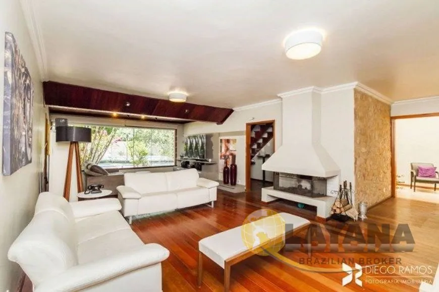 Foto 1 de Casa de Condomínio com 3 Quartos à venda, 187m² em Pedra Redonda, Porto Alegre