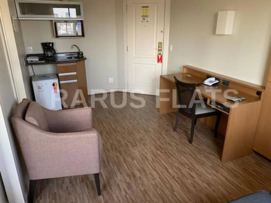 Foto 1 de Flat com 1 Quarto para alugar, 34m² em Vila Olímpia, São Paulo