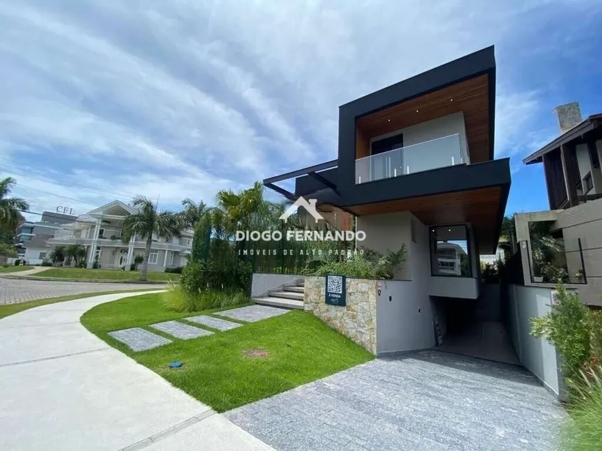 Foto 1 de Casa com 5 Quartos à venda, 542m² em Jurerê Internacional, Florianópolis