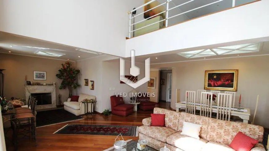 Foto 1 de Casa de Condomínio com 4 Quartos para venda ou aluguel, 500m² em Brooklin, São Paulo