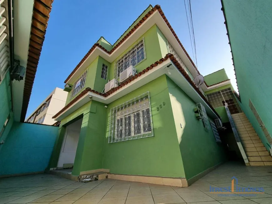 Foto 1 de Casa com 3 Quartos à venda, 280m² em Maruípe, Vitória