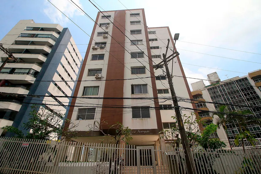 Foto 1 de Apartamento com 4 Quartos à venda, 198m² em Ondina, Salvador