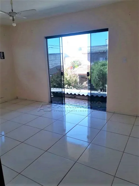 Foto 1 de Casa com 3 Quartos à venda, 230m² em Jardim dos Pássaros, Sorocaba