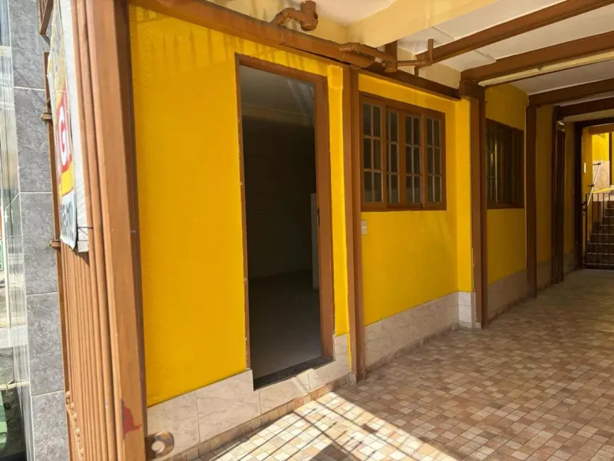 Foto 1 de Casa com 5 Quartos à venda, 212m² em Prado, Recife