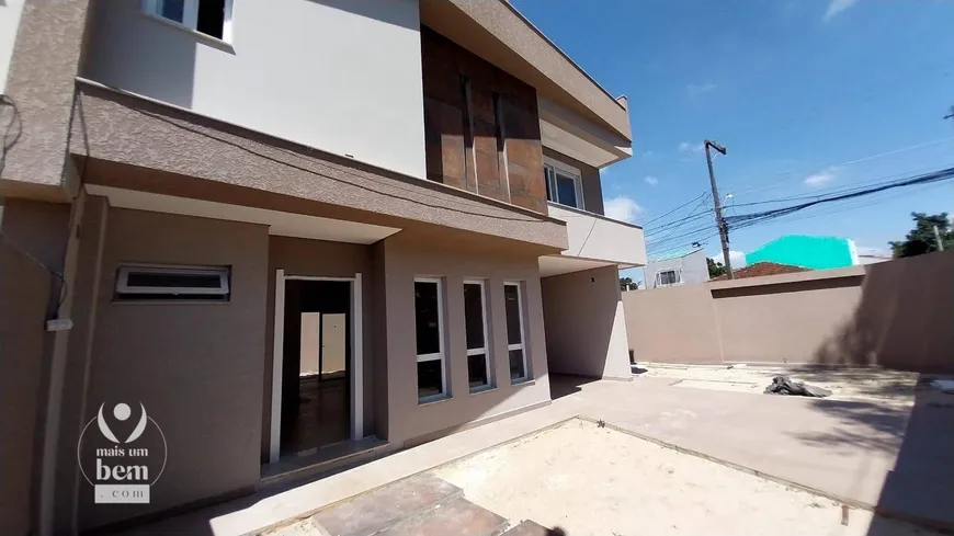 Foto 1 de Casa de Condomínio com 3 Quartos à venda, 220m² em Bacacheri, Curitiba