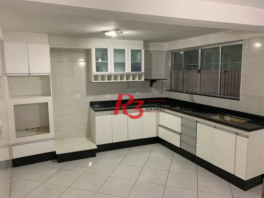 Foto 1 de Casa com 4 Quartos à venda, 180m² em Vila Cascatinha, São Vicente