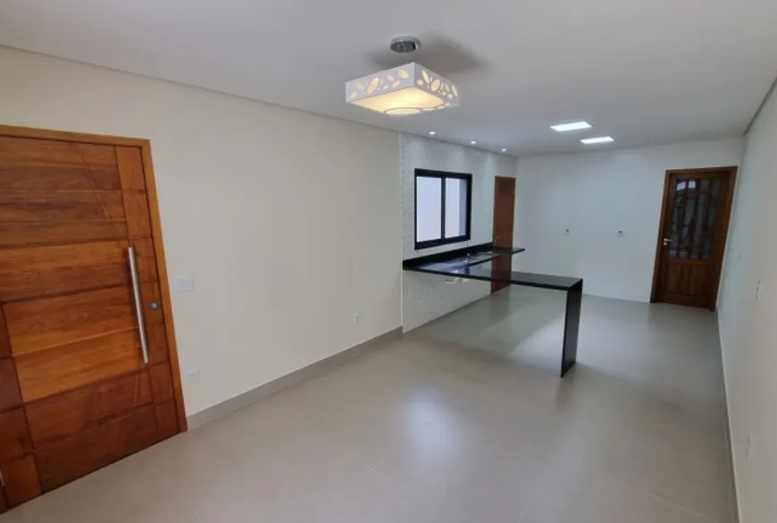 Foto 1 de Casa com 3 Quartos à venda, 150m² em Vila Piauí, São Paulo