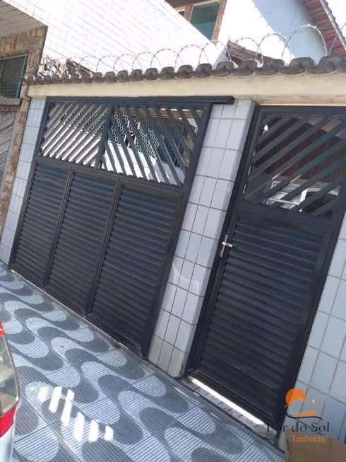 Foto 1 de Casa com 3 Quartos à venda, 120m² em Vila Guilhermina, Praia Grande