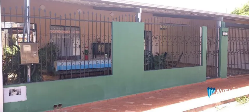 Foto 1 de Casa com 3 Quartos à venda, 175m² em Coopharadio, Campo Grande