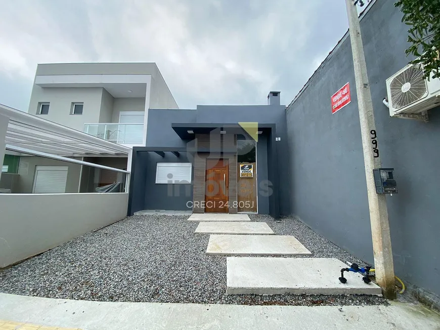 Foto 1 de Casa com 3 Quartos à venda, 60m² em Laranjal, Pelotas
