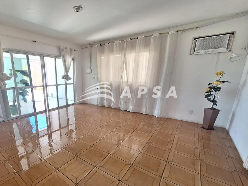 Foto 1 de Casa com 2 Quartos para alugar, 132m² em Nova Brasília, Salvador