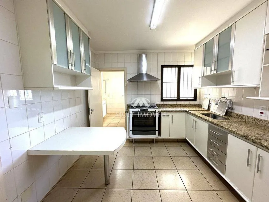 Foto 1 de Apartamento com 3 Quartos à venda, 135m² em Jardim Irajá, Ribeirão Preto