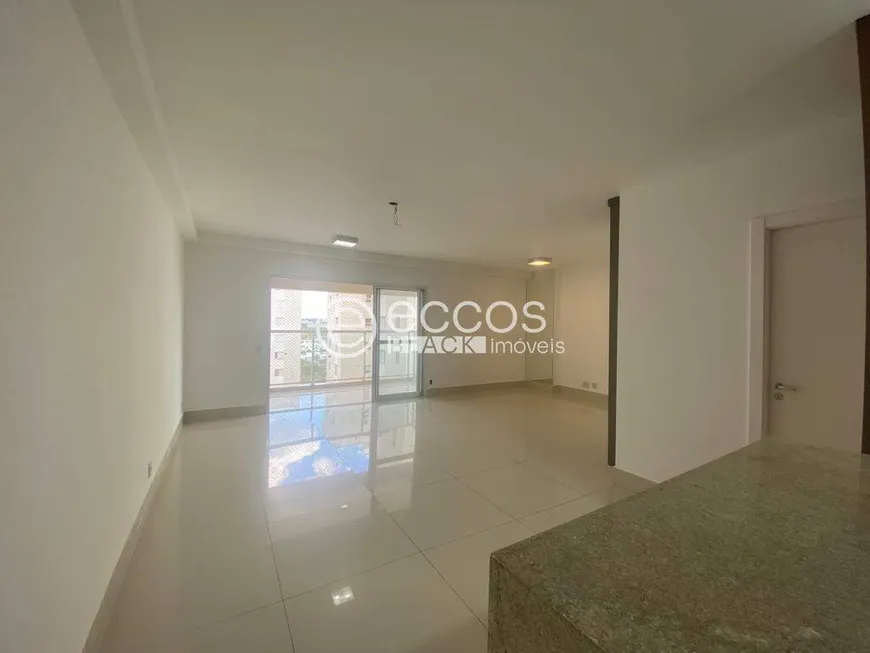 Foto 1 de Apartamento com 3 Quartos à venda, 108m² em Jardim Karaíba, Uberlândia