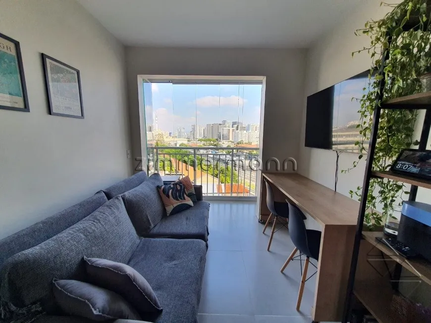 Foto 1 de Apartamento com 1 Quarto à venda, 31m² em Barra Funda, São Paulo