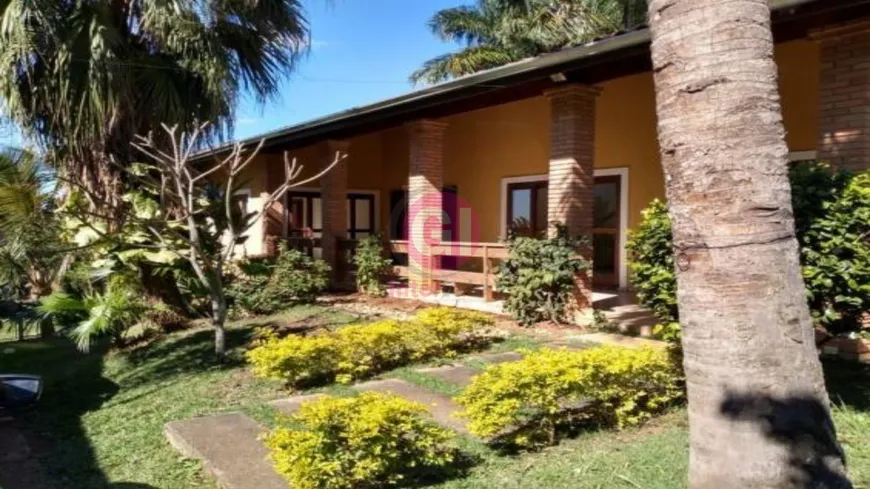 Foto 1 de Casa com 3 Quartos à venda, 1000m² em Jardim Estoril, São José dos Campos