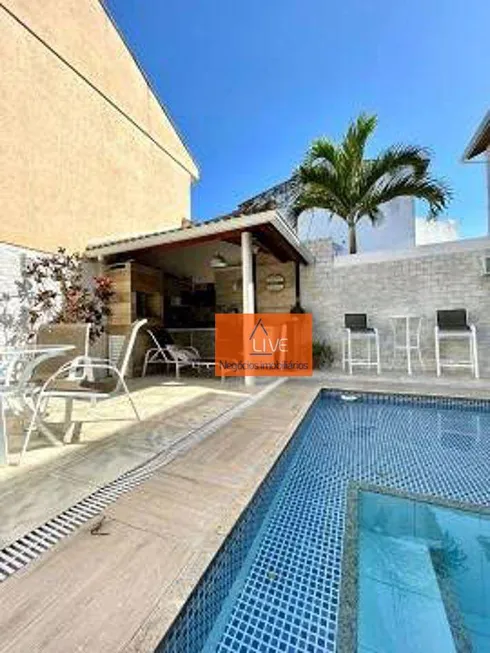 Foto 1 de Casa com 3 Quartos à venda, 230m² em Piratininga, Niterói