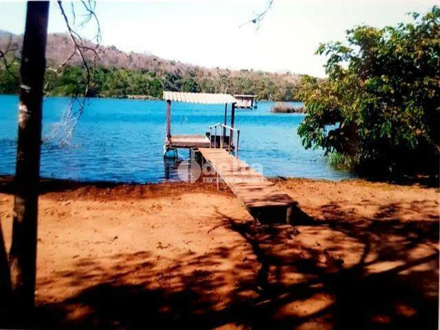 Foto 1 de Fazenda/Sítio com 4 Quartos à venda, 250m² em Area Rural de Uberlandia, Uberlândia