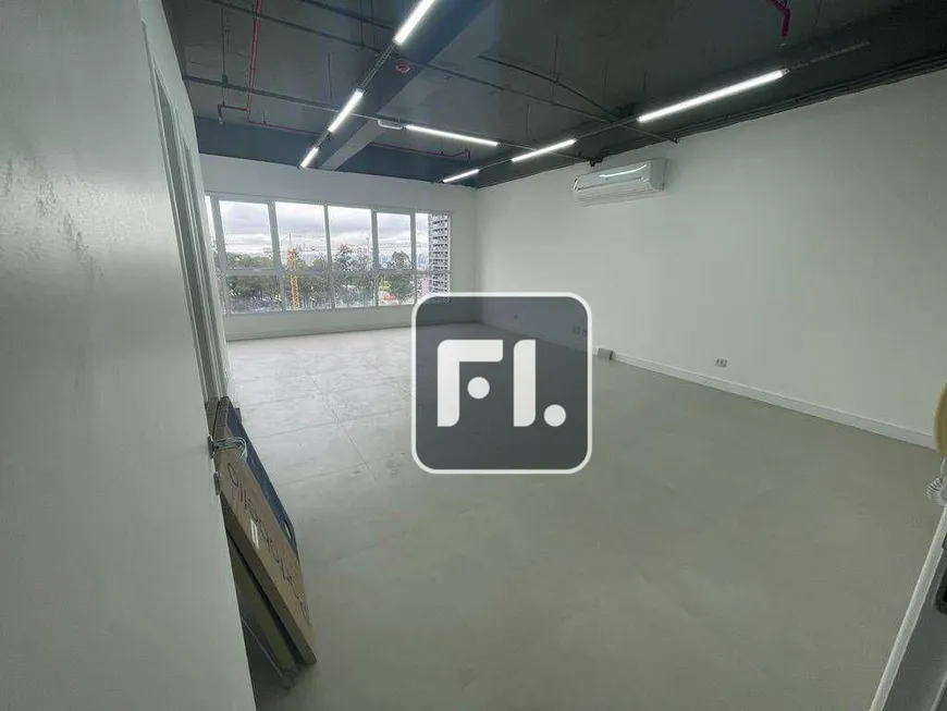 Foto 1 de Sala Comercial para alugar, 48m² em Alphaville Conde II, Barueri