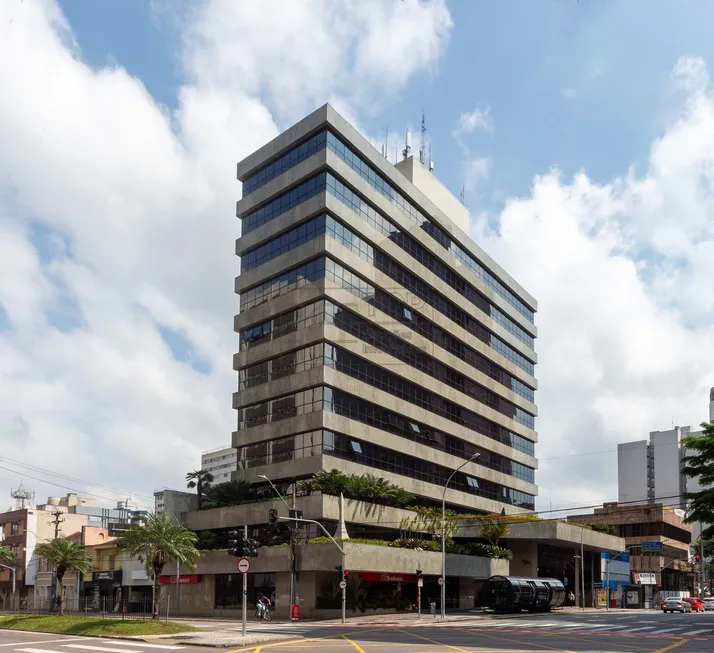 Foto 1 de Sala Comercial para alugar, 143m² em Centro, Curitiba