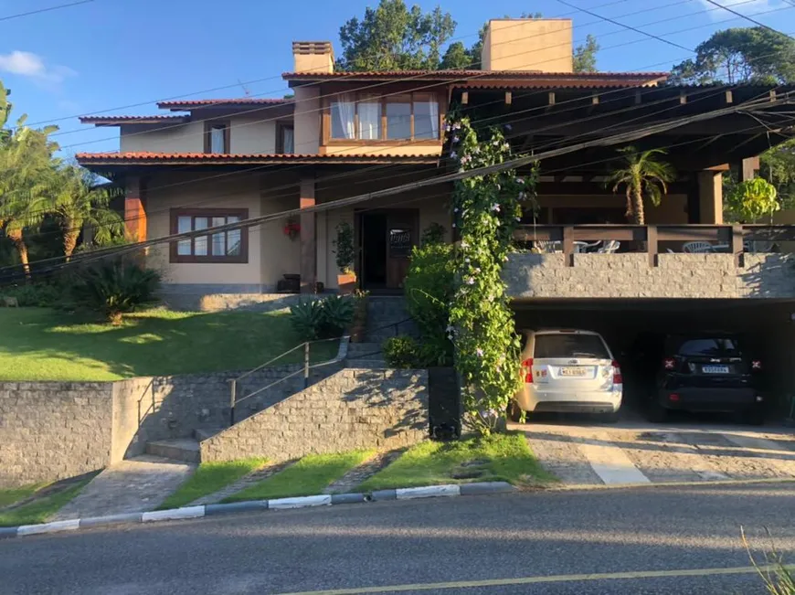 Foto 1 de Casa com 4 Quartos à venda, 446m² em Ariribá, Balneário Camboriú