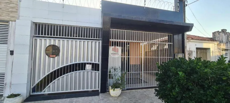 Foto 1 de Imóvel Comercial com 7 Quartos para alugar, 210m² em Ponto Central, Feira de Santana