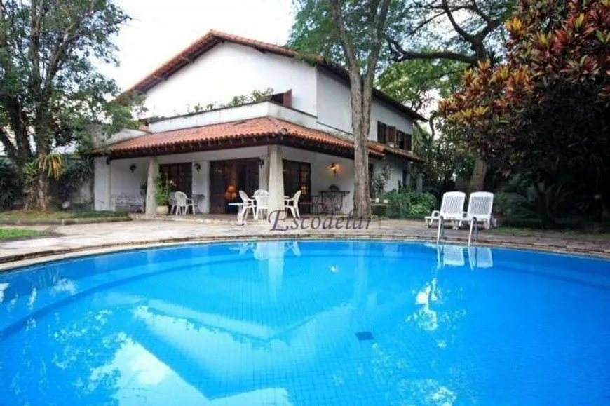 Foto 1 de Casa com 4 Quartos à venda, 312m² em Alto de Pinheiros, São Paulo
