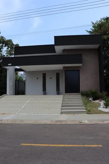 Foto 1 de Casa de Condomínio com 4 Quartos à venda, 170m² em Ponta Negra, Manaus